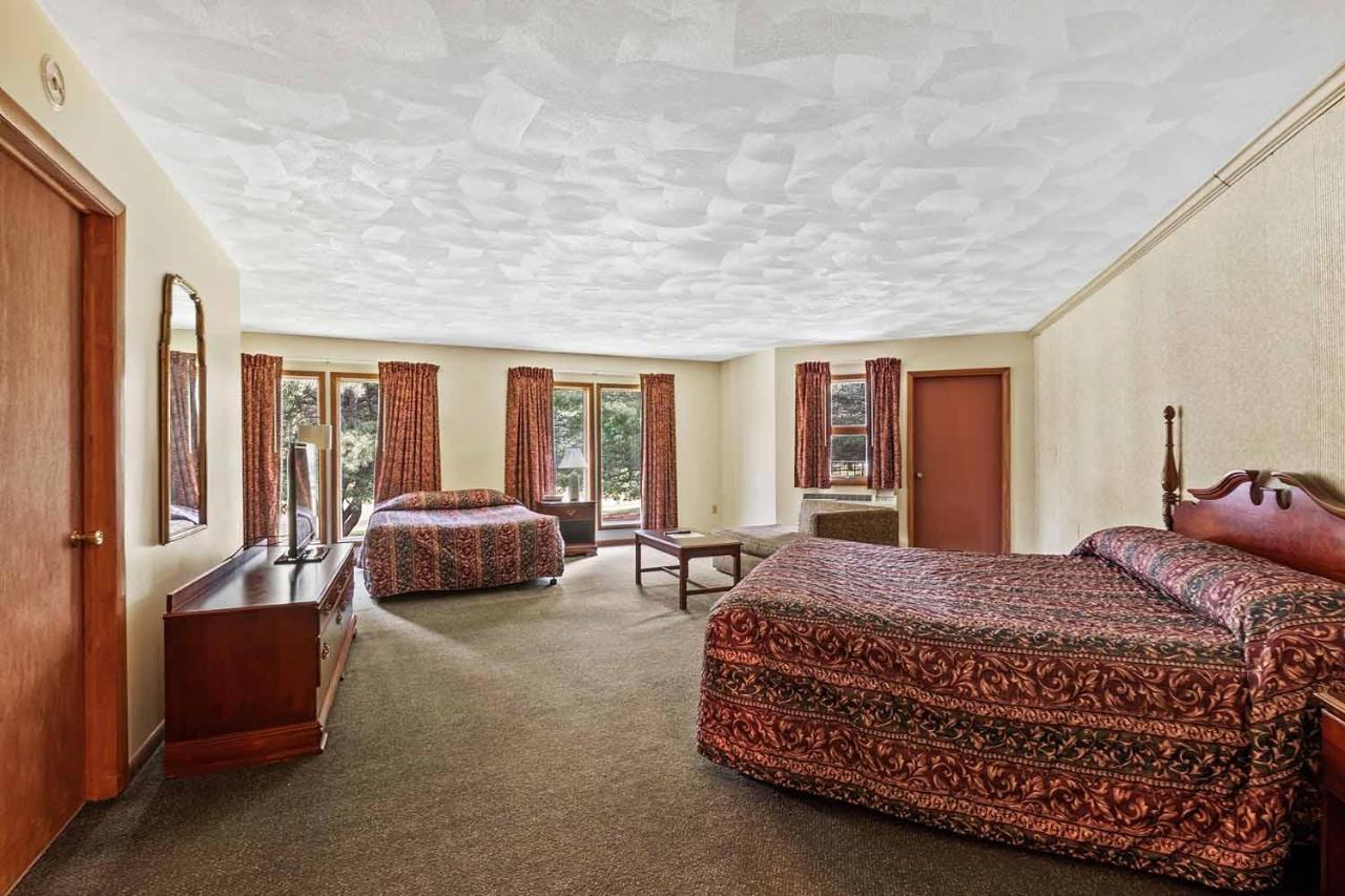 Shadowbrook Resort Tunkhannock Zewnętrze zdjęcie